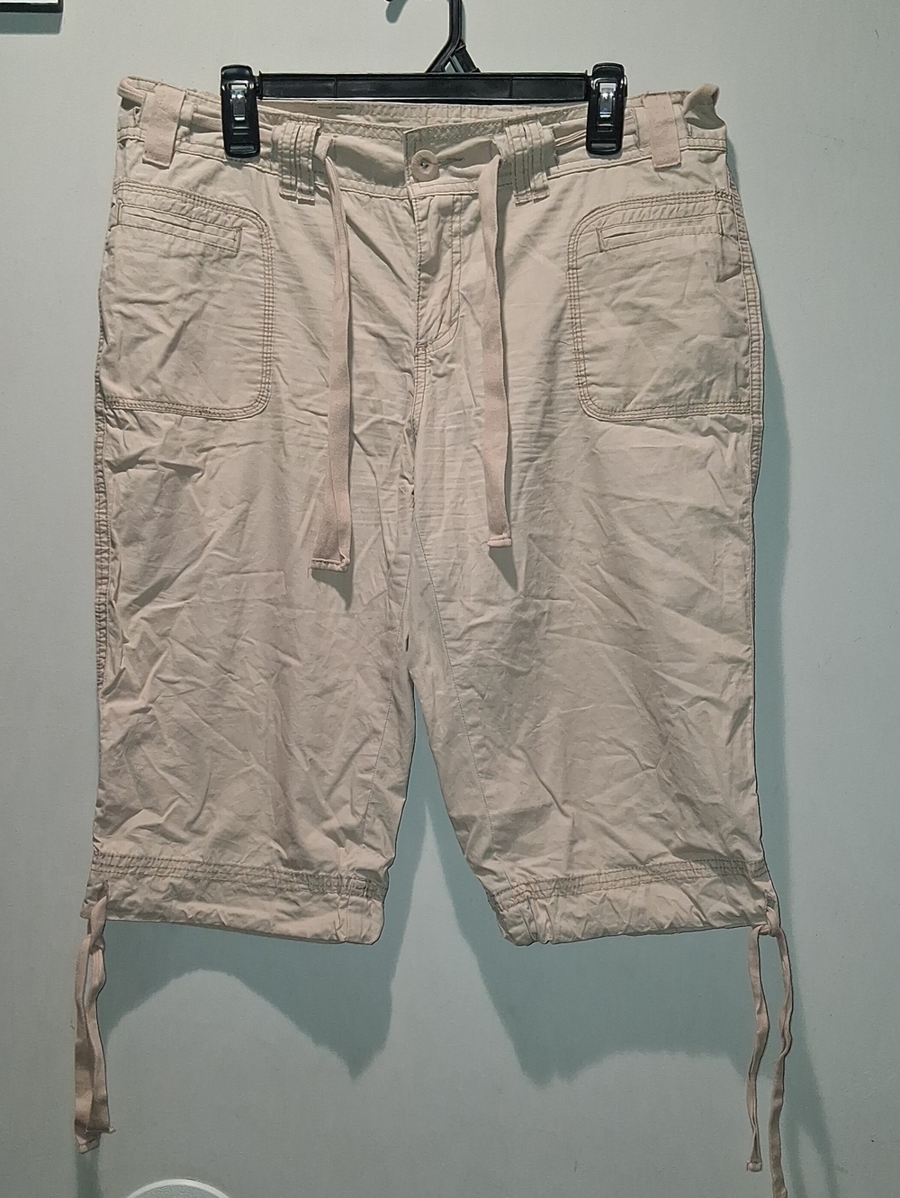 Junior's Beige Drawstring Cargo Shorts
